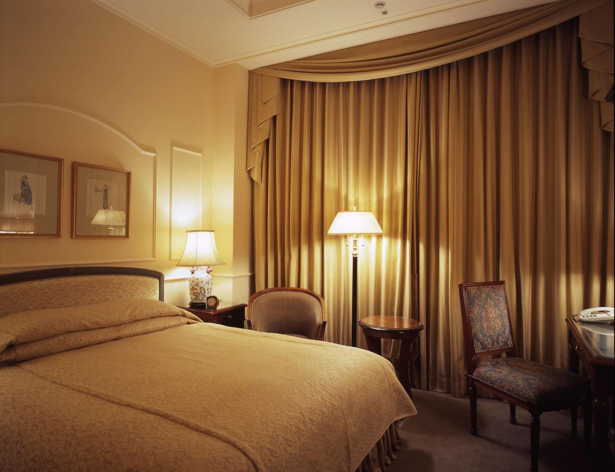 Hotel The Manhattan 千葉市 エクステリア 写真