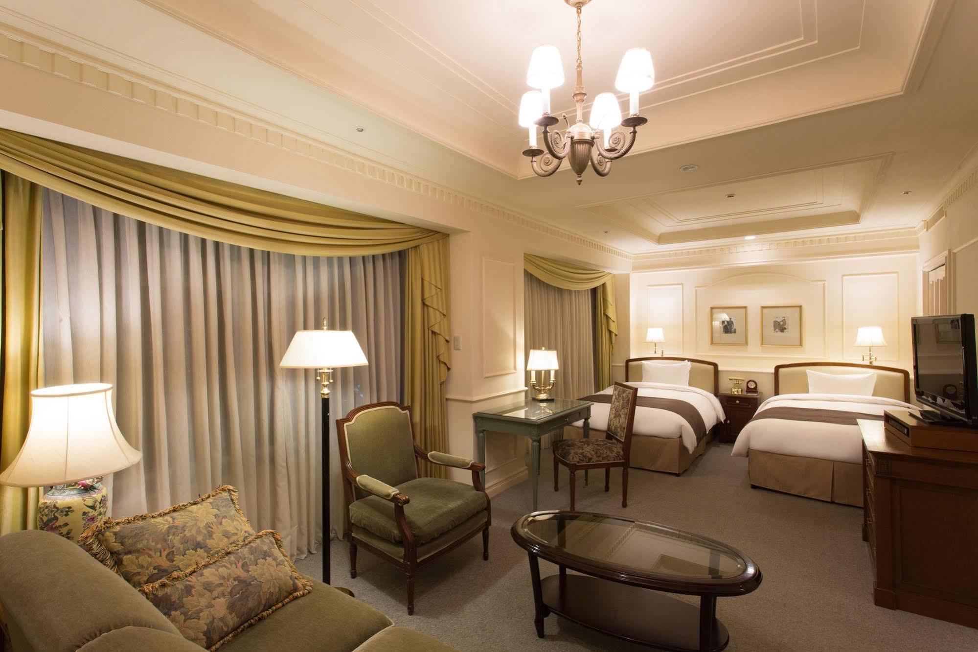 Hotel The Manhattan 千葉市 エクステリア 写真